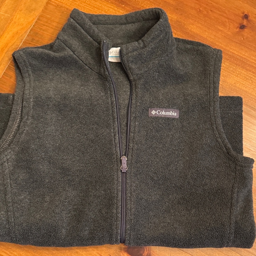 Columbia Charcoal Fleece Vest